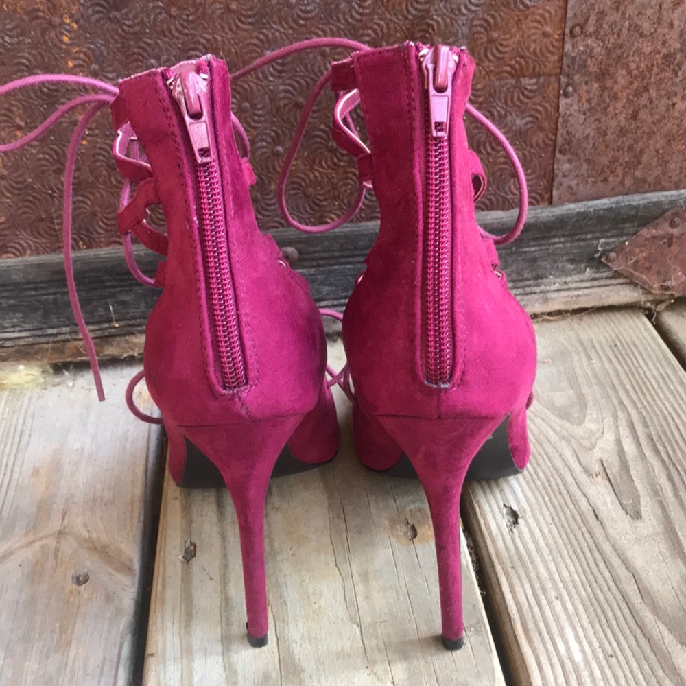 π₯³ Host Pick π₯³ - Charlotte Russe Stella Zip Back Heels Women size 8 - Picture 3 of 16